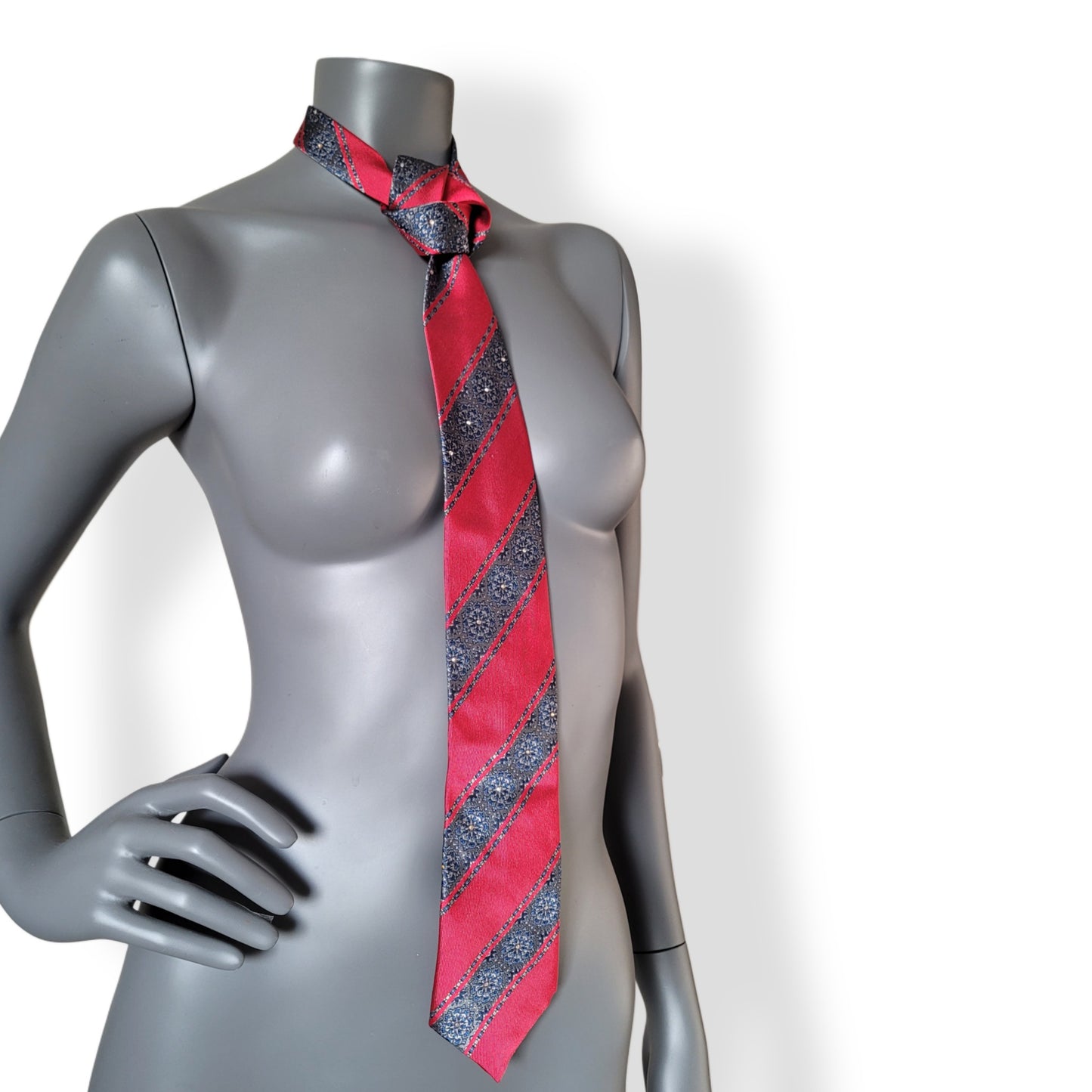 Tie it Together collection: Giovanni tie, vintage classic Italian silk necktie in red and blue with peach glass crystals